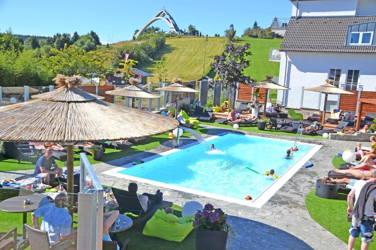 Vakantiehotel Der Brabander Winterberg Exterior photo